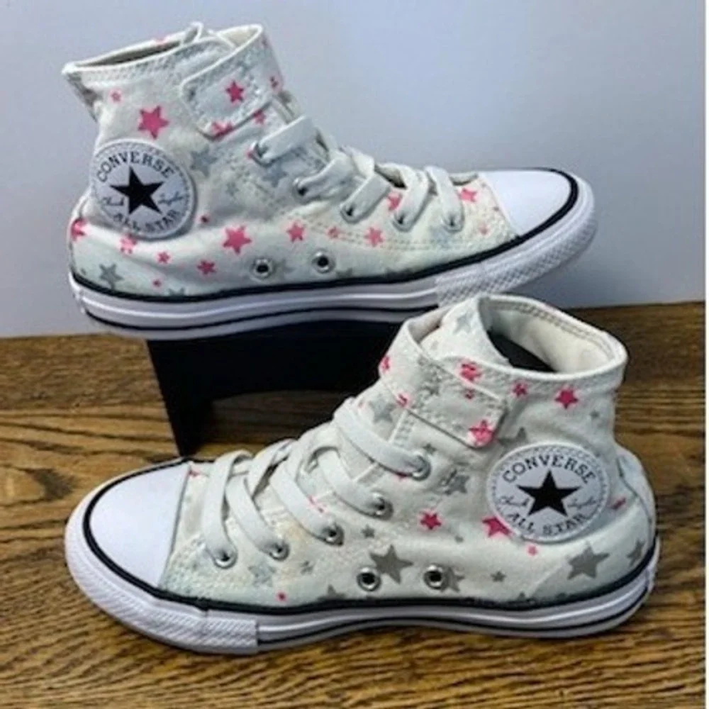 Converse Chuck Taylor All Star High Top Star Print White Pink Silver Youth 1